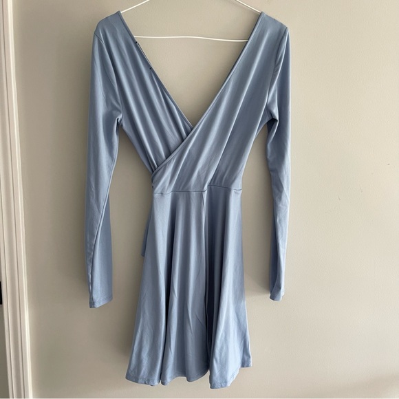 Forever 21 light blue long sleeve skater dress - Picture 3 of 5